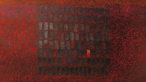 Fragment tkaniny unikatowej Barbary Pierzgalskiej w tonacji pomarańczowo-czerwonej.